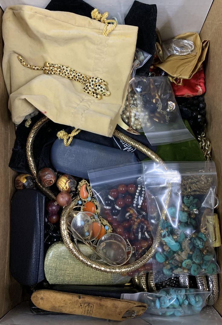 Lot 623: Costume Jewelry Assortment