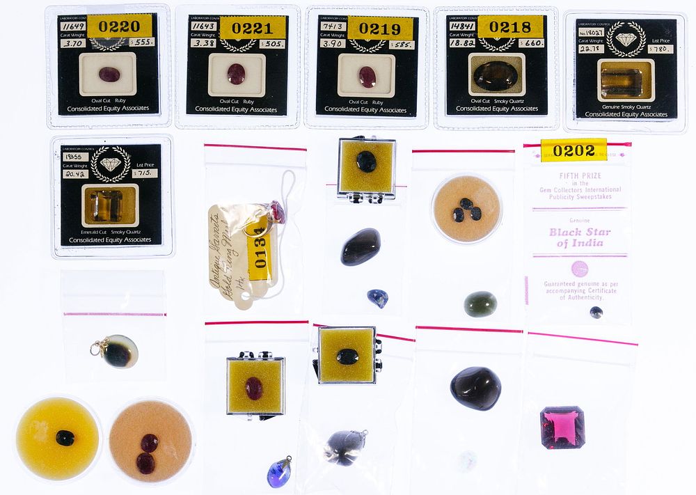 Lot 630: Gemstone Assortment