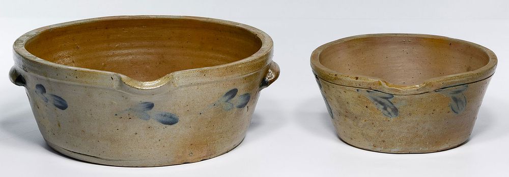Lot 643: Cobalt Blue Stoneware Bowls