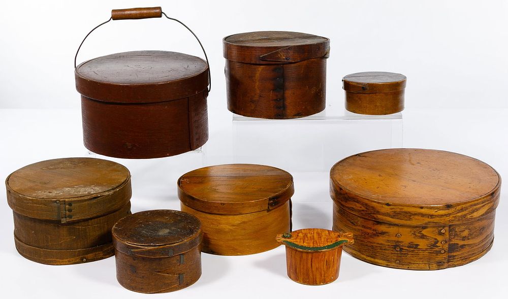 Lot 722: Shaker Style Box Assortment