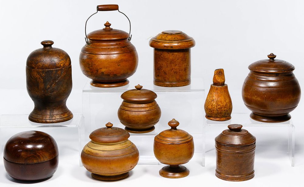 Lot 725: Treen Ware Storage Jar Assortment