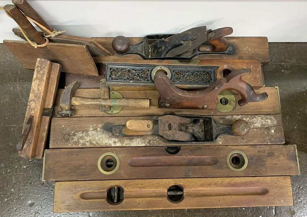 Lot 792: Primitive Tool Assortment