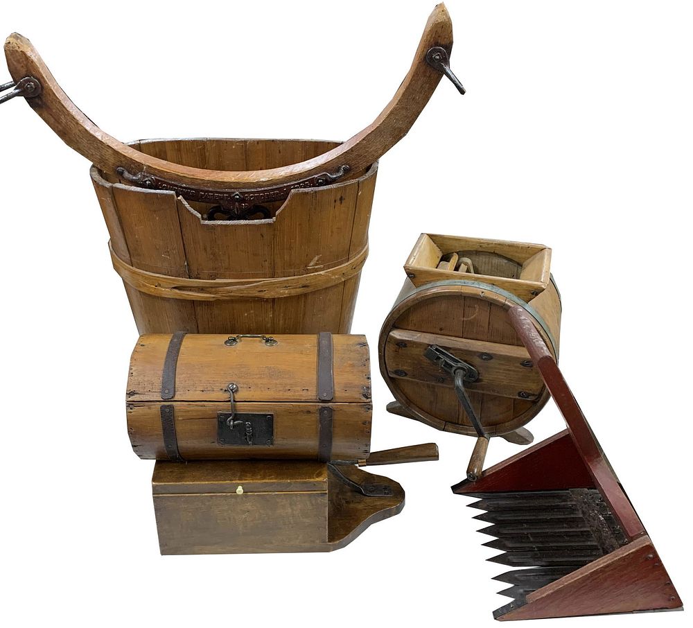 Lot 793: Primitive Wood Object Assortment