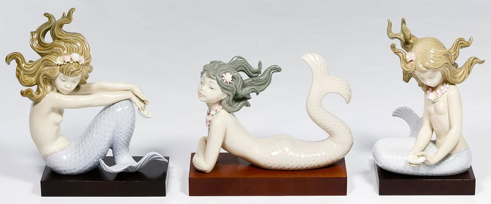 Lot 271: Lladro Mermaid Figurine Assortment