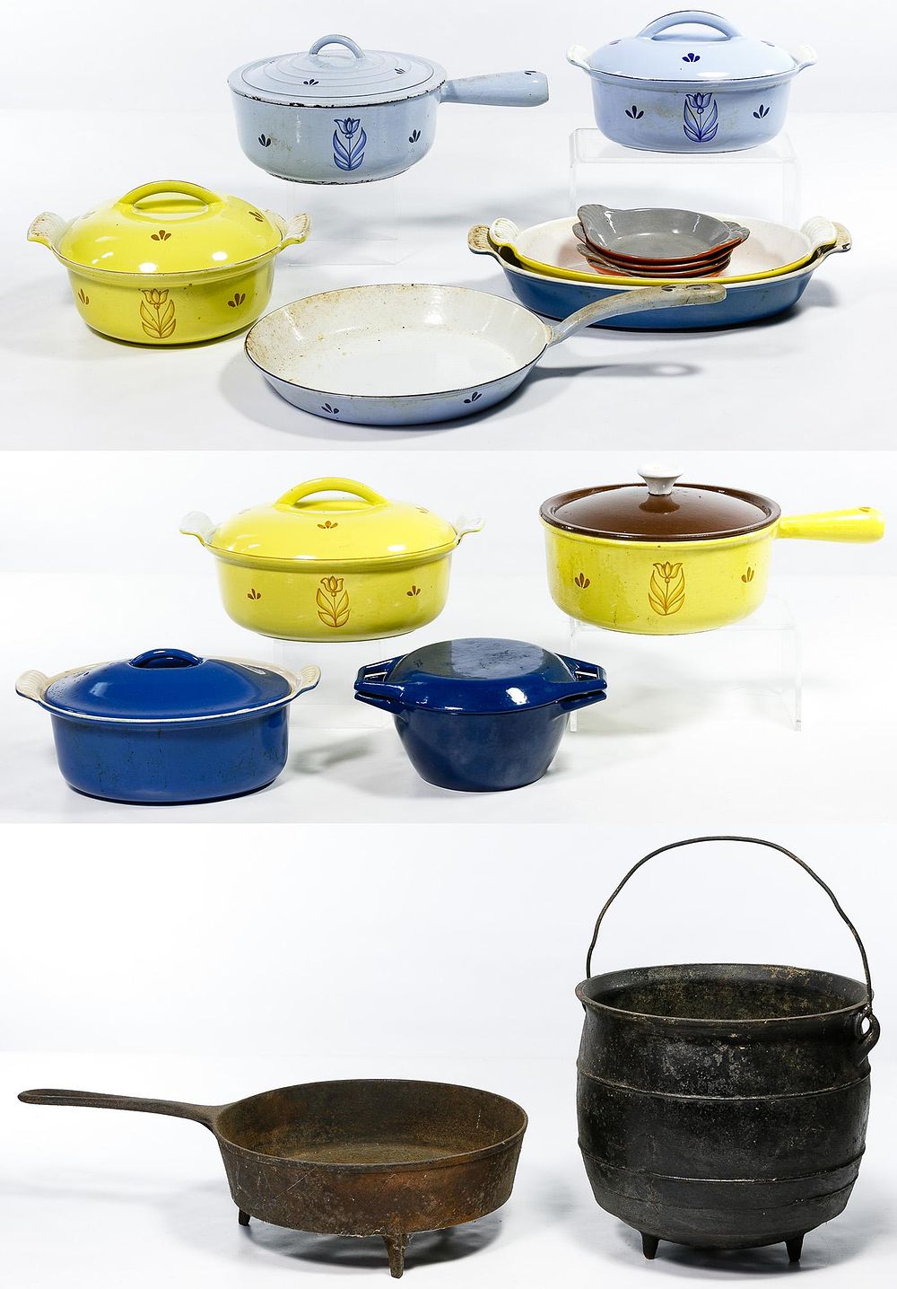 Lot 286: Cast Iron Pot Assortment