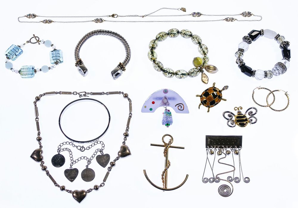 Lot 330: 14k Gold, Sterling Silver and Costume Jewelry