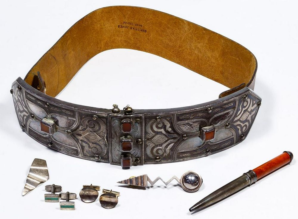 Lot 335: Russian Islamic Caucasian Silver Belt Buckle