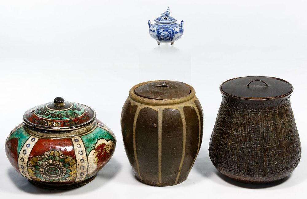 Lot 386: Asian Pottery Assortment