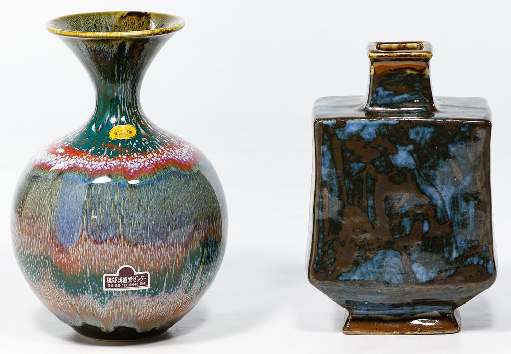 Lot 387: Asian Pottery Vases