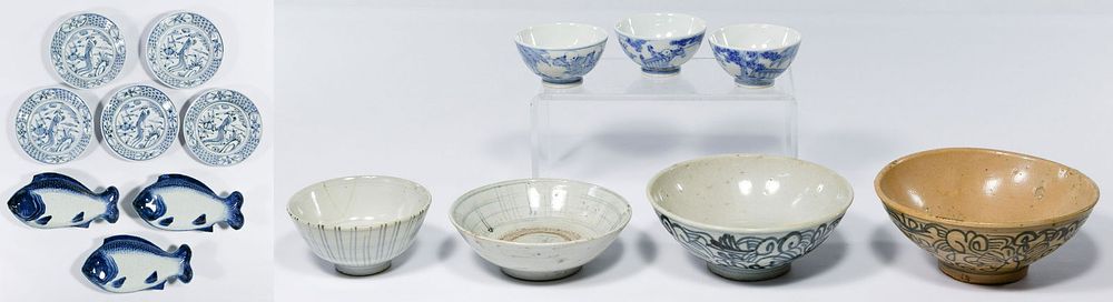 Lot 417: Chinese Swatow Ware Assortment