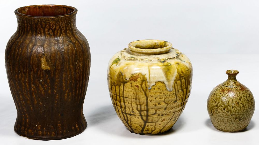 Lot 429: Japanese Bizen Style Pottery Assortment