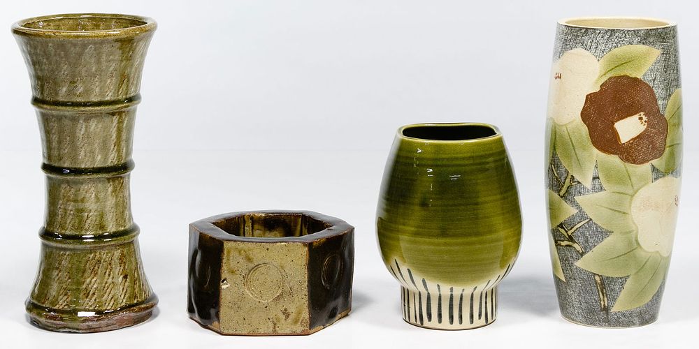 Lot 468: Japanese Studio Art Pottery Assortment