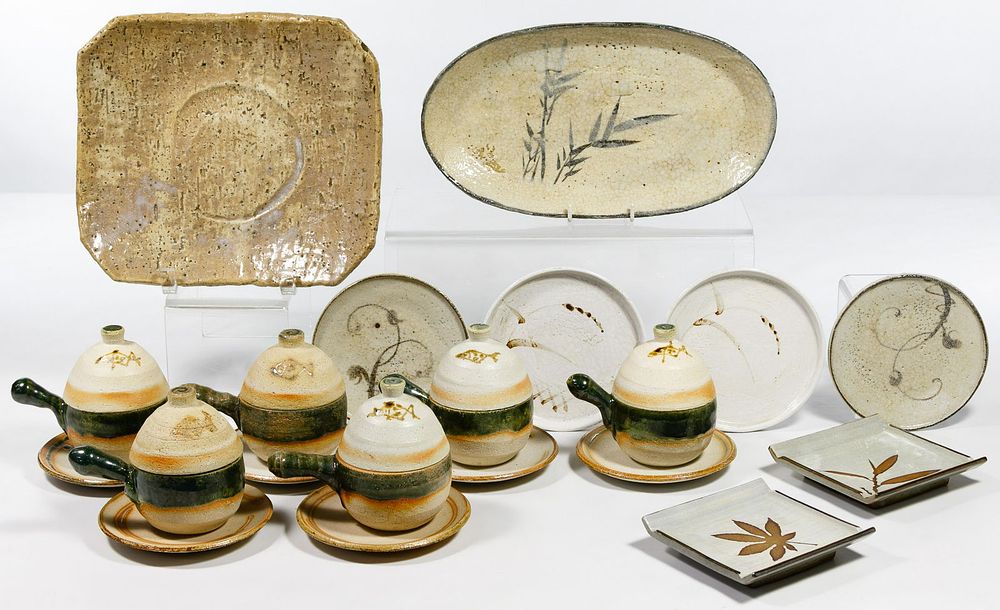 Lot 473: Japanese Studio Pottery Assortment