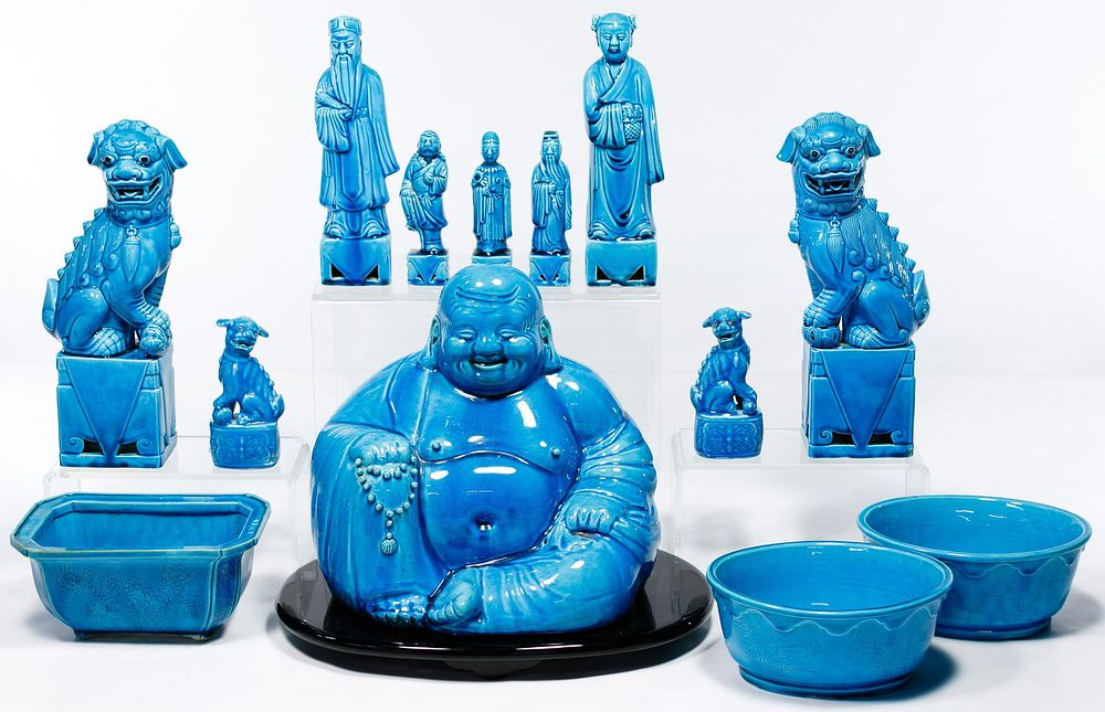 Lot 162: Asian Blue Ceramic Object Assortment