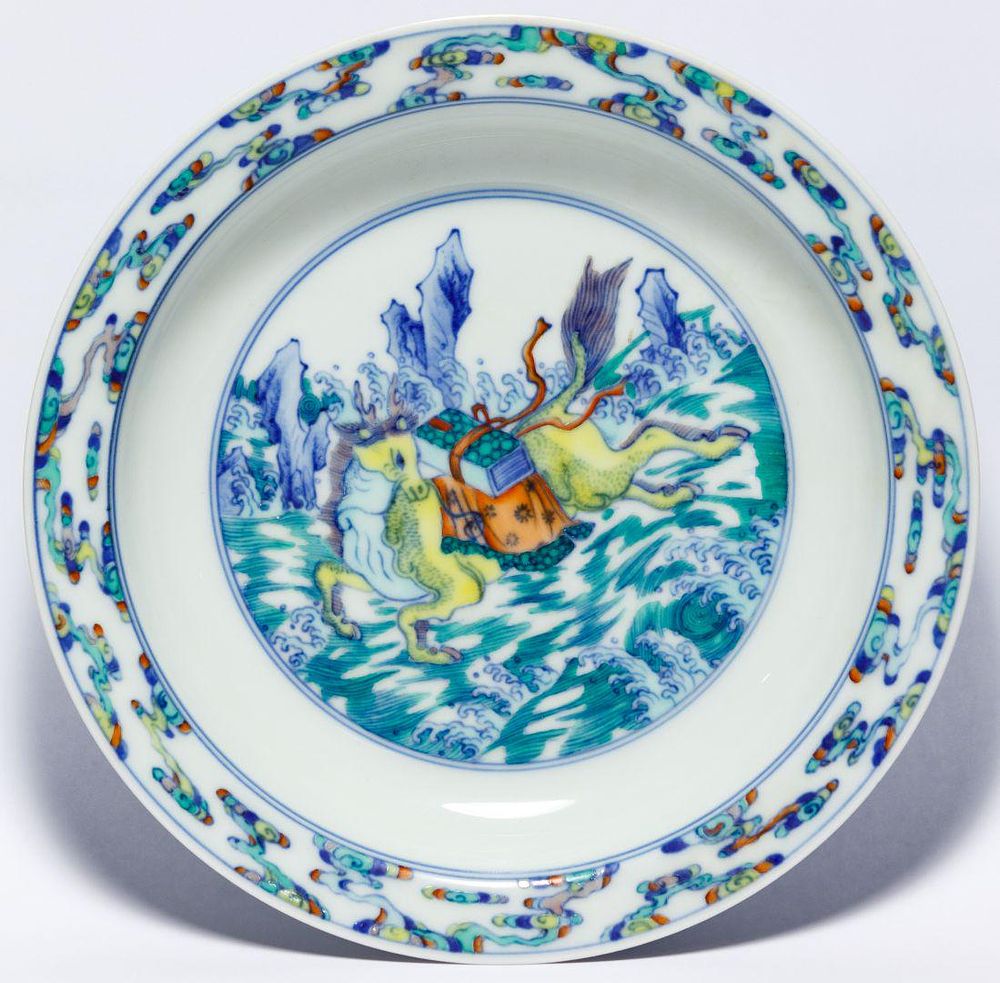 Lot 189: Chinese Doucai Porcelain Plate
