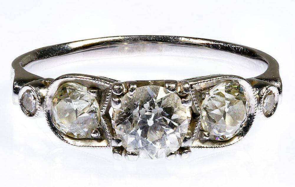 Lot 197: Platinum and Diamond Ring