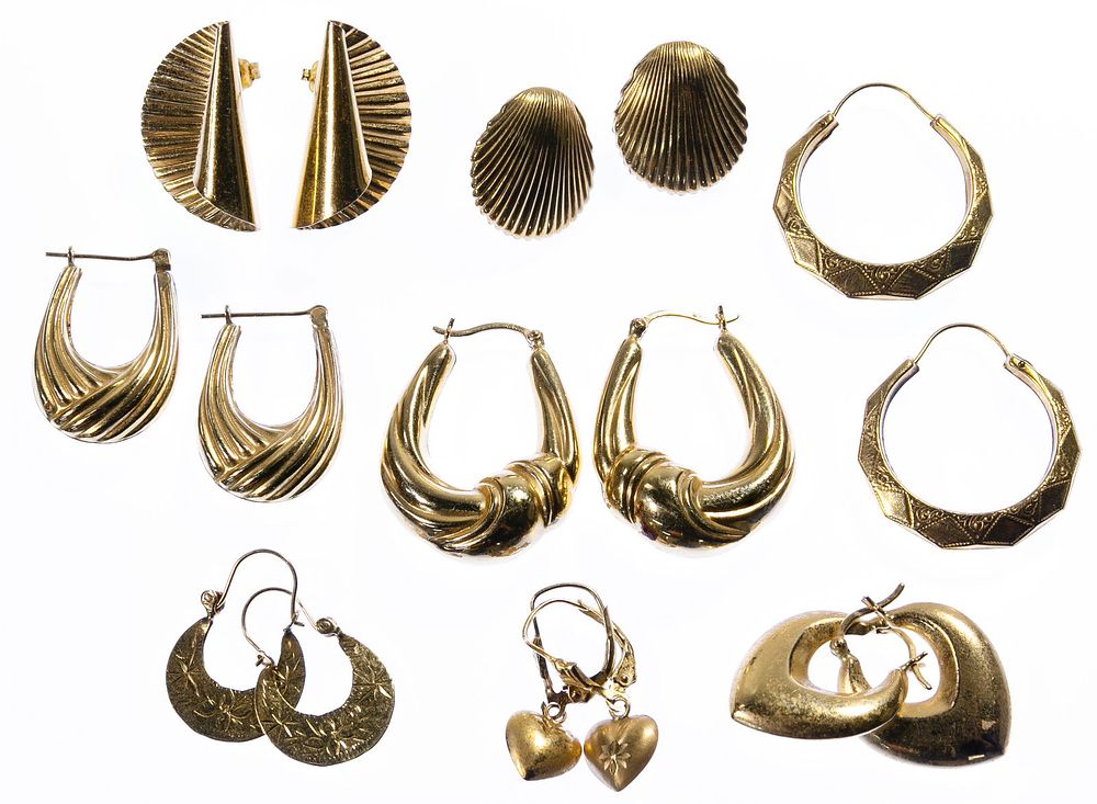 Lot 211: 14k Gold Pierced Earring Assortment