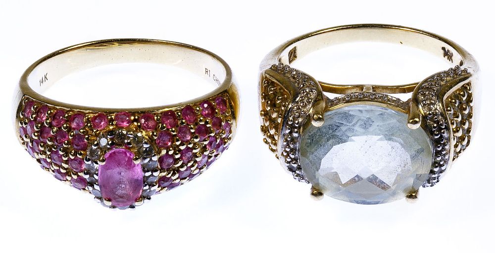 Lot 223: 14k Gold and Gemstone Rings