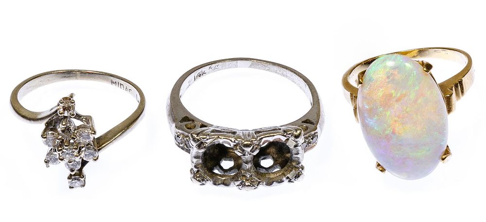 Lot 225: 14k Gold and Gemstone Ring / Setting Assortment