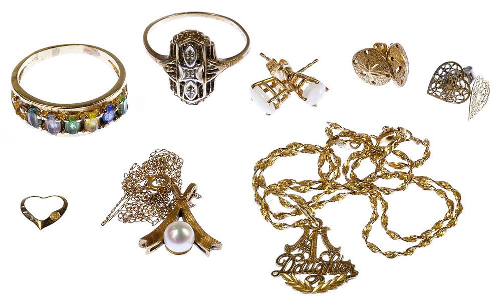 Lot 254: 14k Gold and 10k Gold Jewelry Assortment