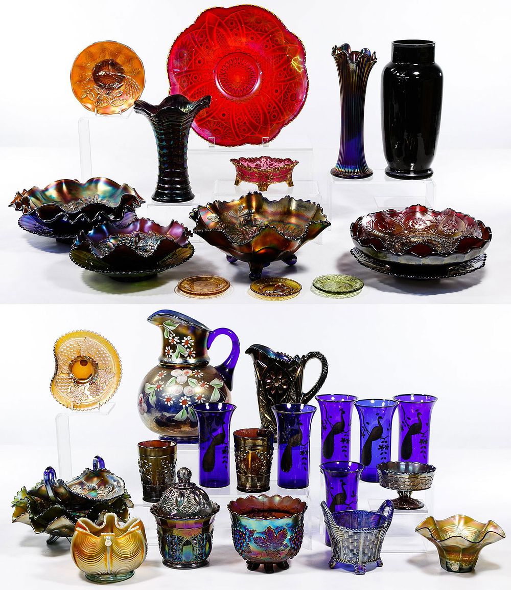 Lot 325: Carnival Glass Assortment