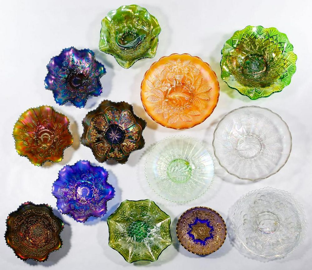 Lot 328: Carnival Glass Assortment