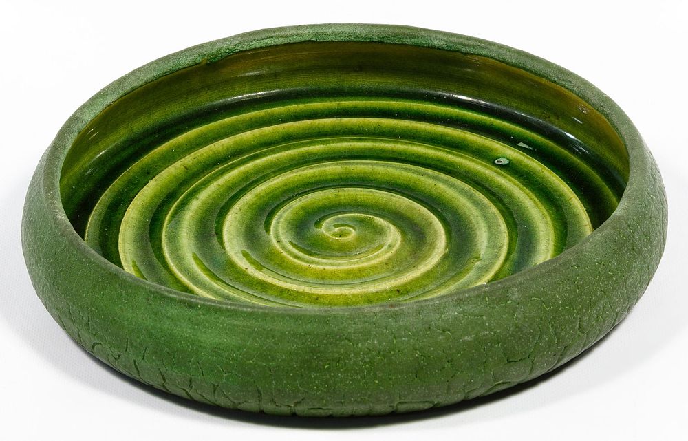 Lot 357: Grueby Art Pottery Low Bulb Bowl