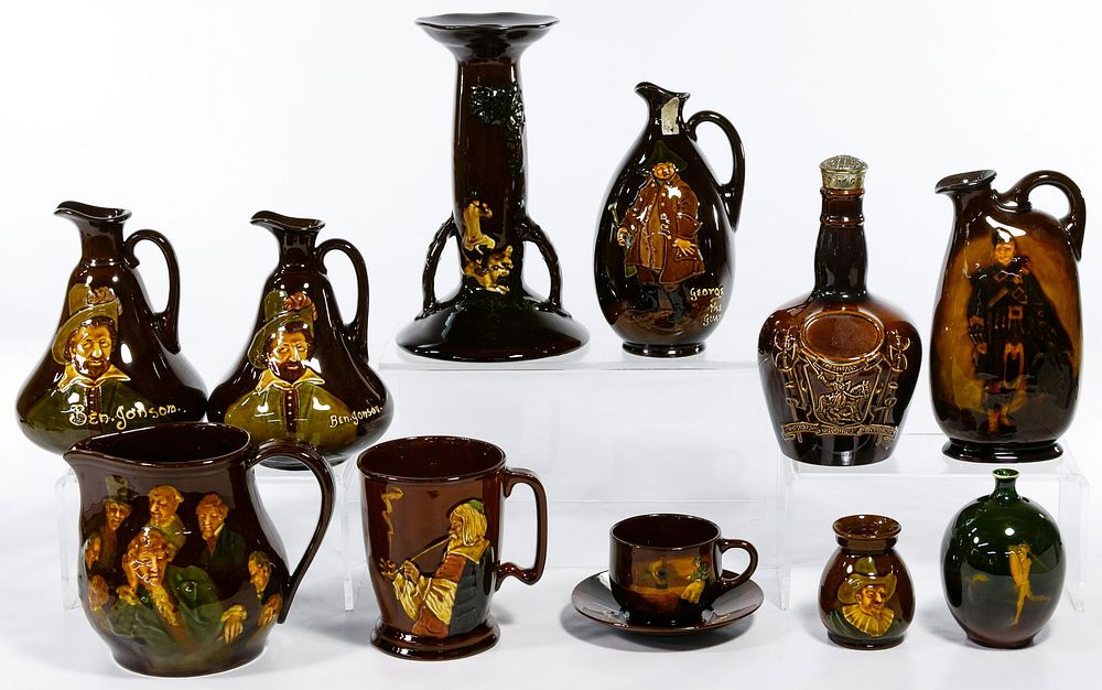 Lot 389: Royal Doulton King's Ware Assortment