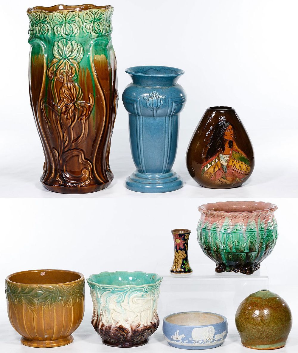 Lot 410: Pottery Assortment