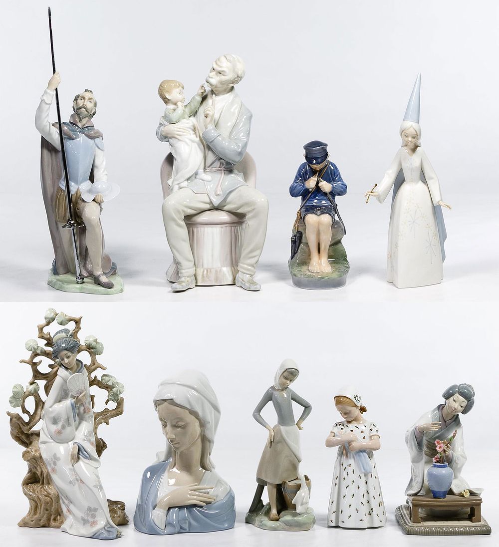 Lot 463: Lladro Figurine Assortment
