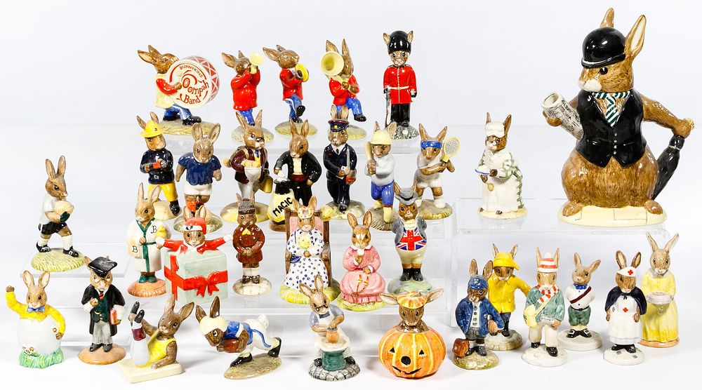 Lot 495: Royal Doulton Bunnykins Figurine Assortment