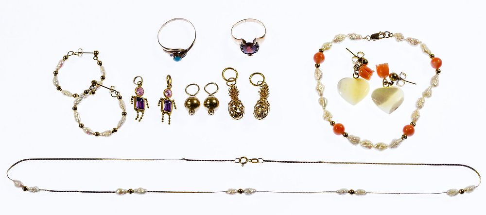 Lot 158: 14k Gold Jewelry Assortment