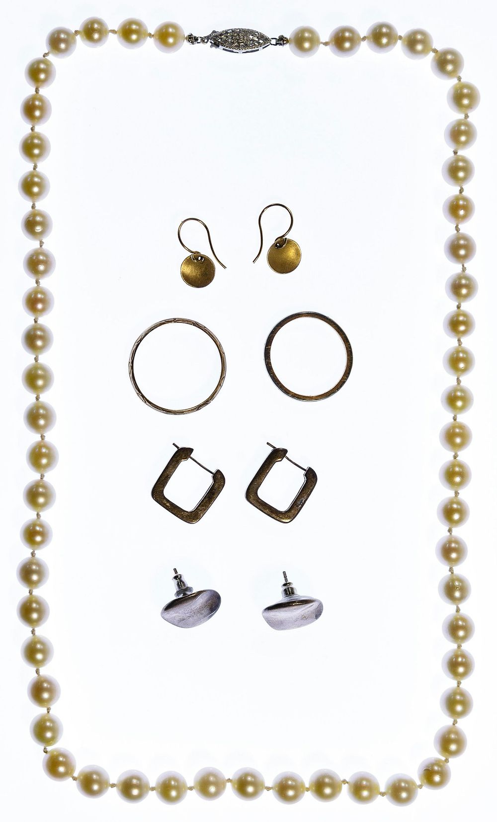 Lot 178: 14k Gold and Sterling Silver Jewelry Assortment