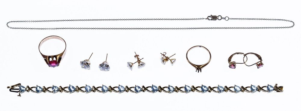 Lot 180: 18k White Gold and 10k Gold Jewelry Assortment