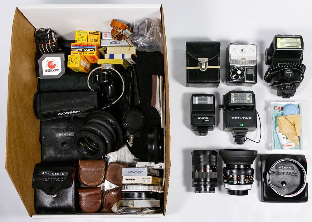 Lot 348: Camera Accessory Assortment