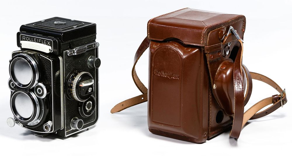 Lot 352: Rolleiflex DBP DBGM Synchro Compur Franke & Heidecke