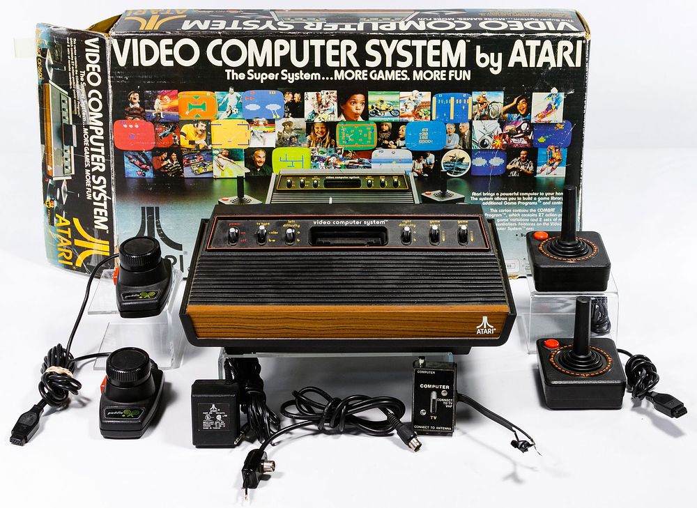Lot 355: Atari 2600 Video Computer System
