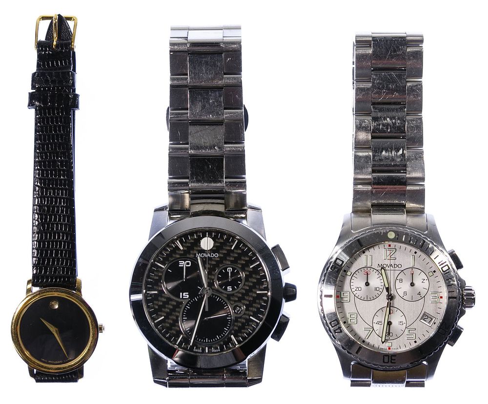 Lot 370: Movado