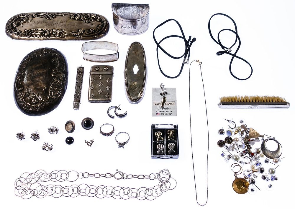 Lot 380: Sterling Silver Jewelry Assortment