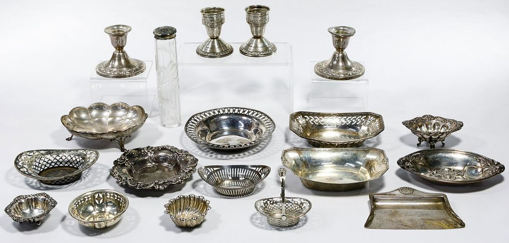 Lot 159: Sterling Silver Object Assortment