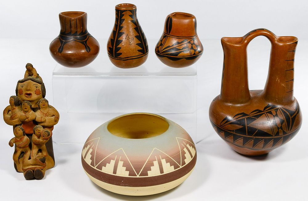Lot 196: Pueblo Indian Pottery Assortment