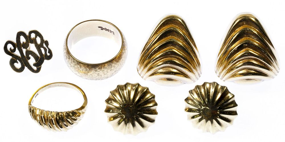 Lot 238: 14k Gold Jewelry Assortment