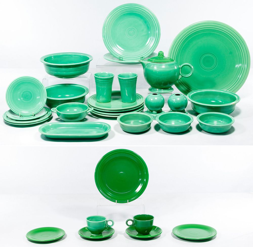 Lot 342: Homer Laughlin Fiestaware "Light Green" and "Medium Gre