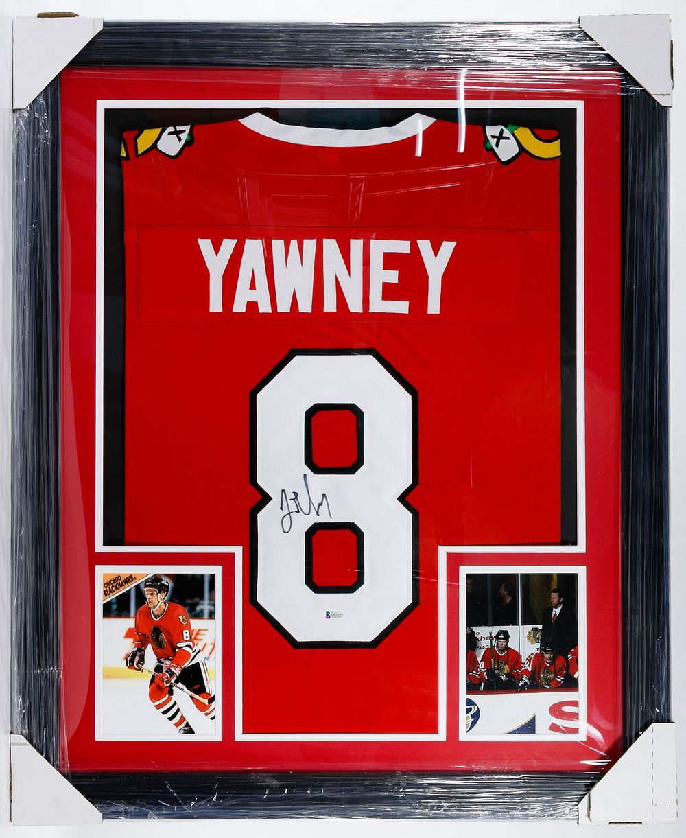 Lot 388: Chicago Blackhawks 'Trent Yawney' Autographed and
