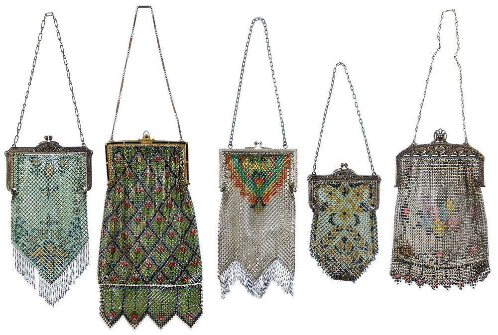 Lot 442: Painted Mesh Purse Assortment