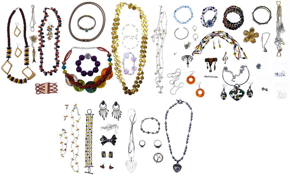 Lot 470: 10k Gold, Sterling Silver, Gold Filled and Costume