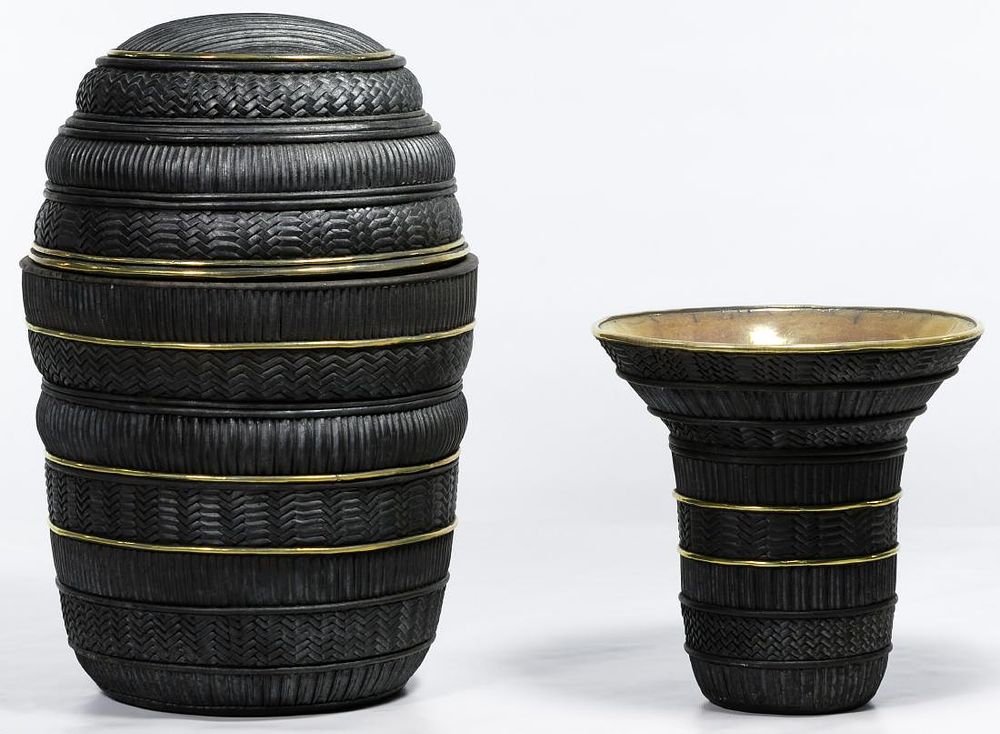 Lot 297: Candone Wharton (American, b.1950) Raku Pottery