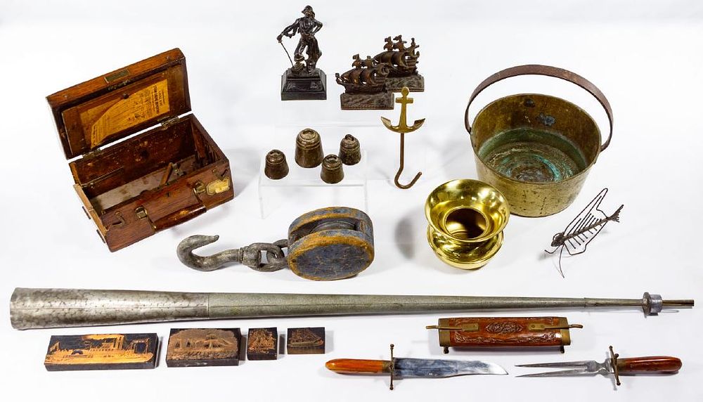 Lot 324: Ship and Primitive Assortment