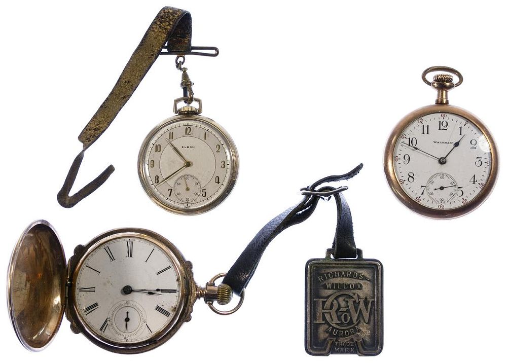 Lot 349: Illinois 14k Gold Hunting Case Pocket Watch
