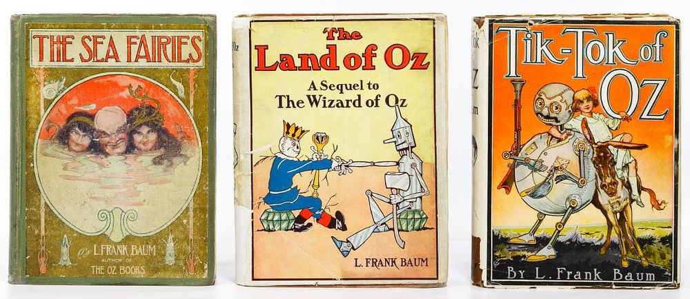 Lot 378: Wizard of Oz Book Assortment